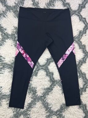 Gapfit Women’s Black Floral Leggings Size XXLr